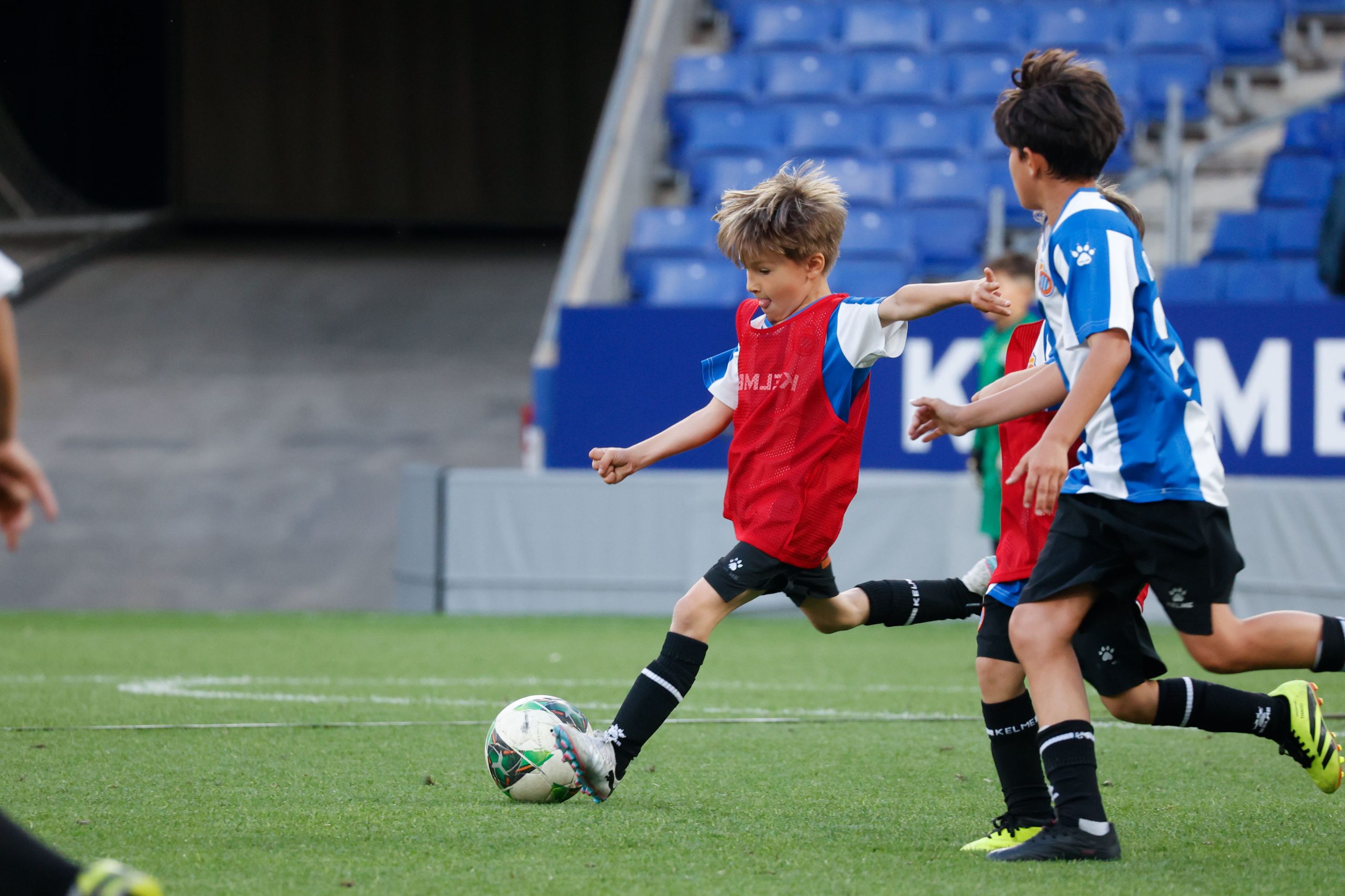 RCDE Academy Texas youth soccer training session